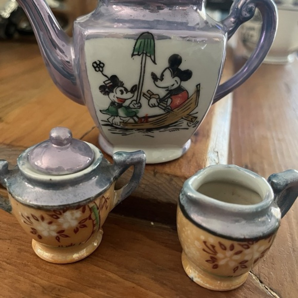 MICKEY MOUSE Lusterware Teapot With NON Matching Milk And Sugar‎ Excellent Vtge